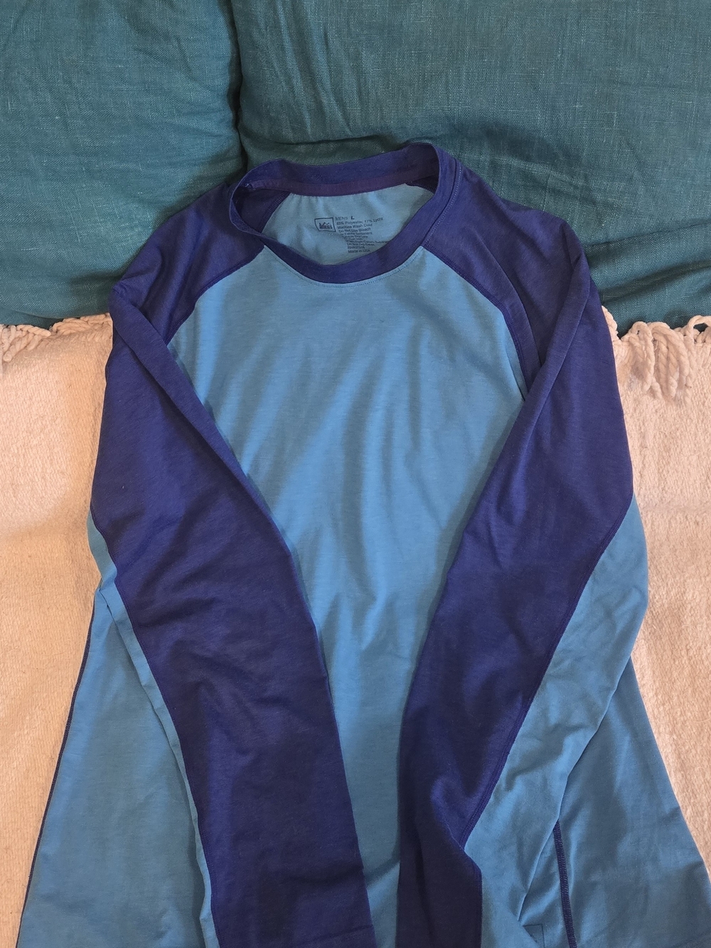 REI Men’s Technical Long Sleeve Shirt Blue Colourblock Size L